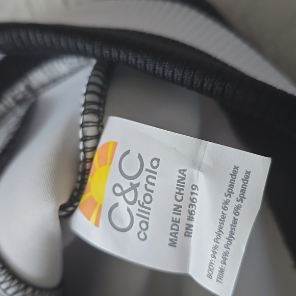 C&C California Womens Neoprene Camo Bomber Jacket NWT  Size XS - Picture 8 of 12